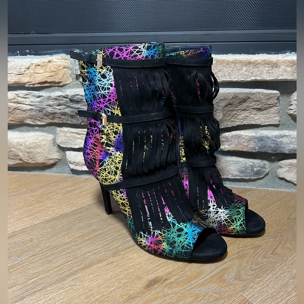 Heeled stiletto booties with peep toe